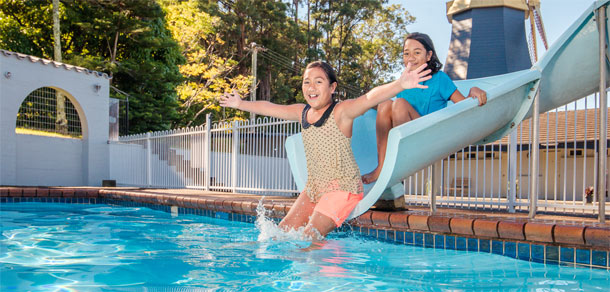 The Big Windmill - Swimming pool with a mini-adventure seeking water slide